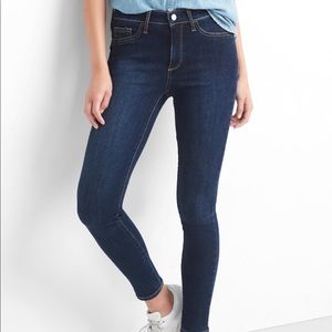 Gap Legging Jean 26s
